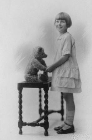 1929 c. dora with teddy b